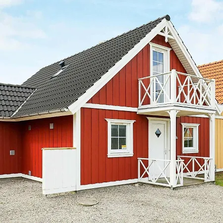 Three-bedroom Holiday In Brenderup Fyn 1