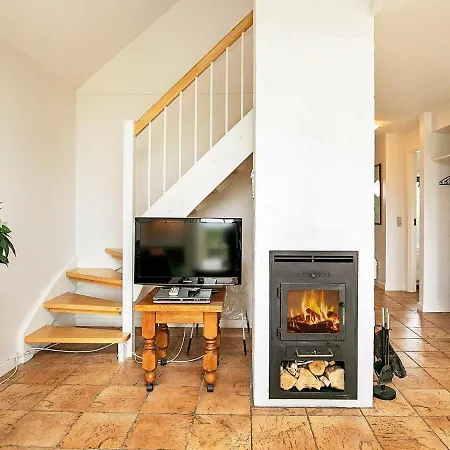 Three-bedroom Holiday In Brenderup Fyn 1