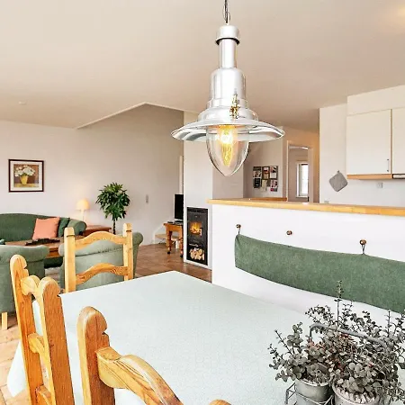 Three-bedroom Holiday In Brenderup Fyn 1